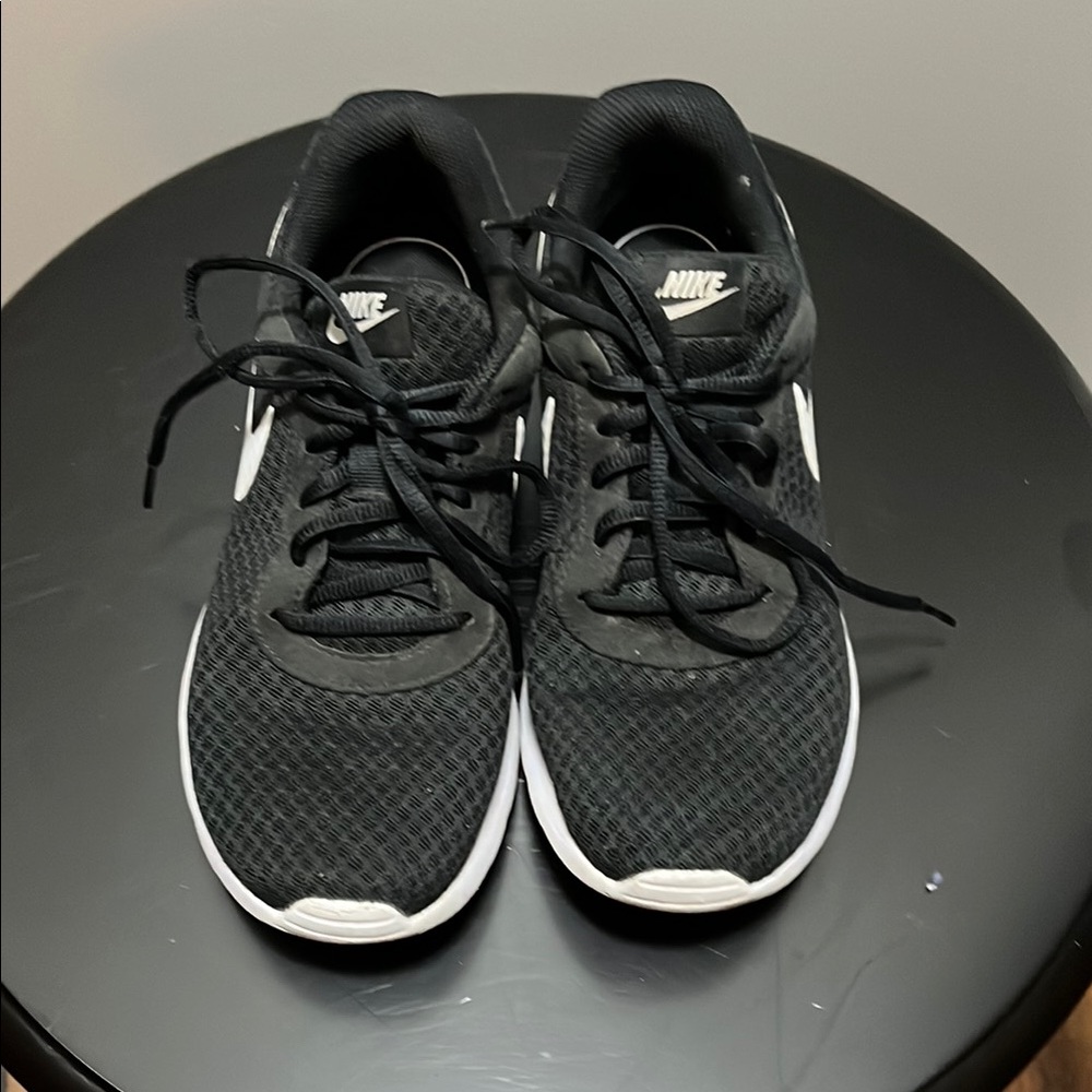 Nike Black and White Running Shoes